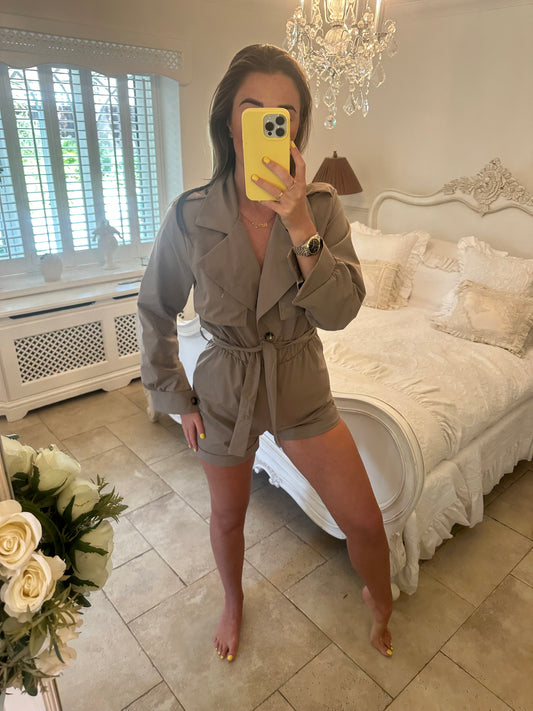 Trench style playsuit beige